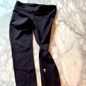 Ivivva youth girls spandex leggings - size 6